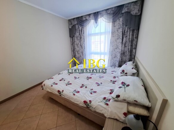 Apartment with One Bedroom and Pool View | Royal Sun, Sunny Beach
