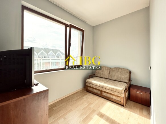 Studio with Pool and Sea View in Amadeus 11 Complex, Sunny Beach