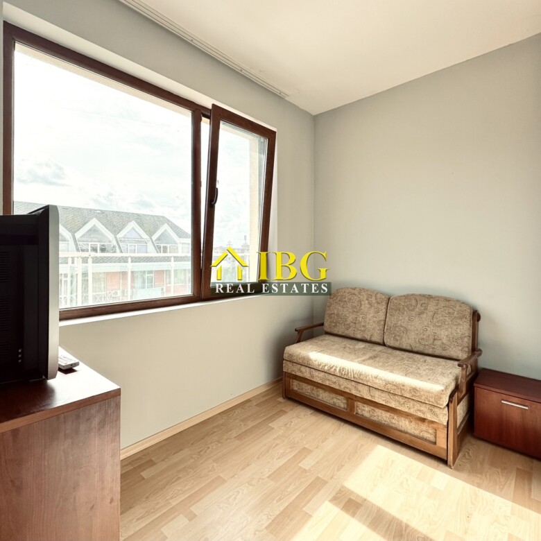 Studio with Pool and Sea View in Amadeus 11 Complex, Sunny Beach