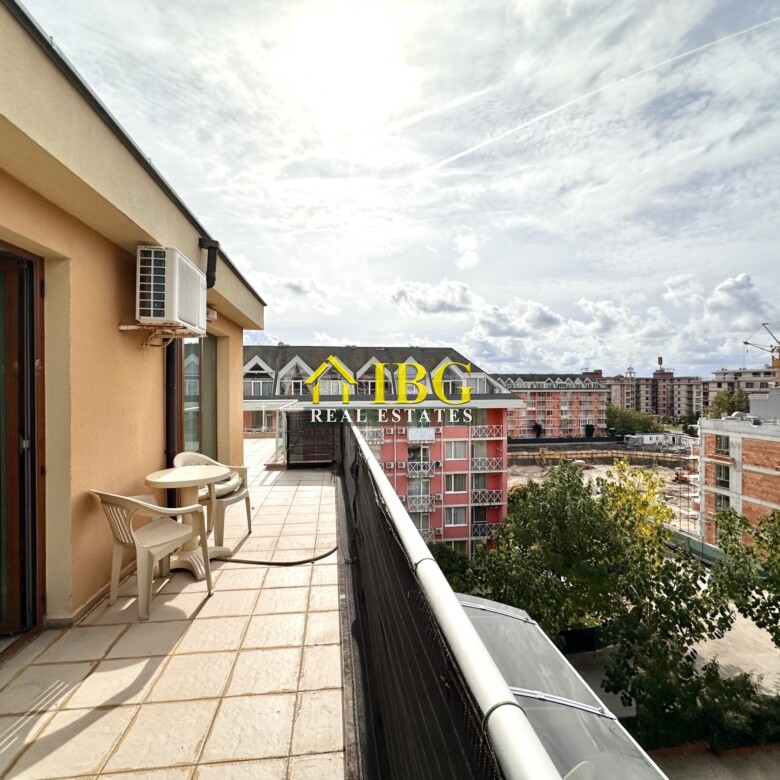 Studio with Pool and Sea View in Amadeus 11 Complex, Sunny Beach