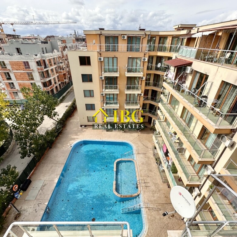 Studio with Pool and Sea View in Amadeus 11 Complex, Sunny Beach