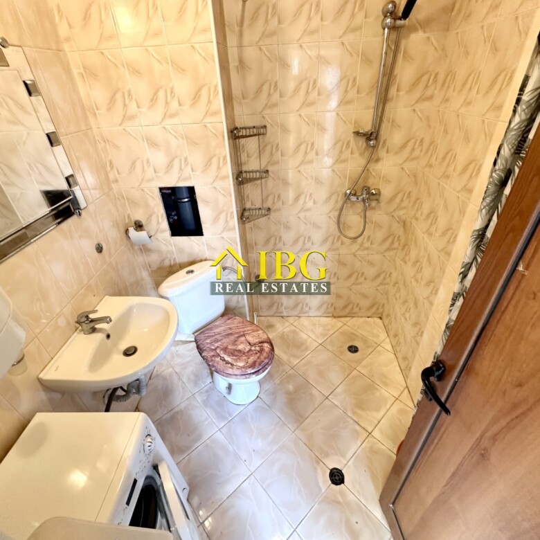 Studio with Pool and Sea View in Amadeus 11 Complex, Sunny Beach