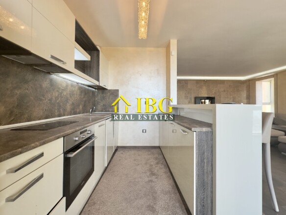 2-Bedroom Penthouse with Sea View in Orhideya Residence, Sveti Vlas