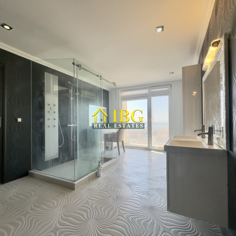 2-Bedroom Penthouse with Sea View in Orhideya Residence, Sveti Vlas