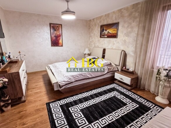 Spacious 3-Bedroom Apartment with Sea View for Sale in Villa Rossa, Ravda