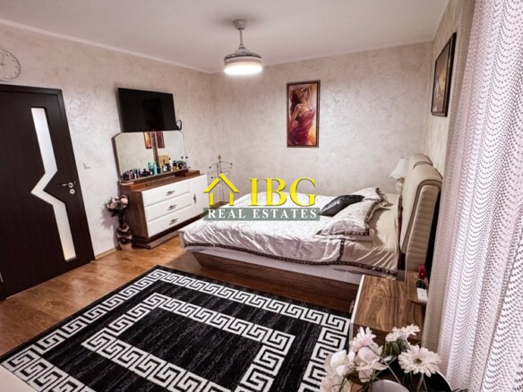 Spacious 3-Bedroom Apartment with Sea View for Sale in Villa Rossa, Ravda