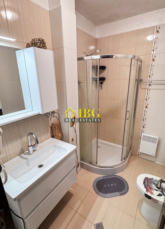 Spacious 3-Bedroom Apartment with Sea View for Sale in Villa Rossa, Ravda