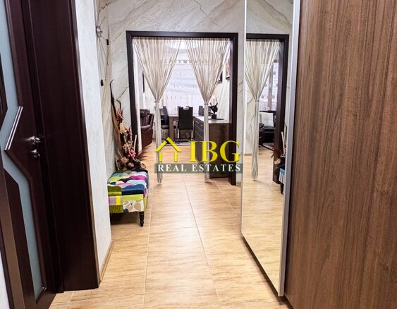 Spacious 3-Bedroom Apartment with Sea View for Sale in Villa Rossa, Ravda