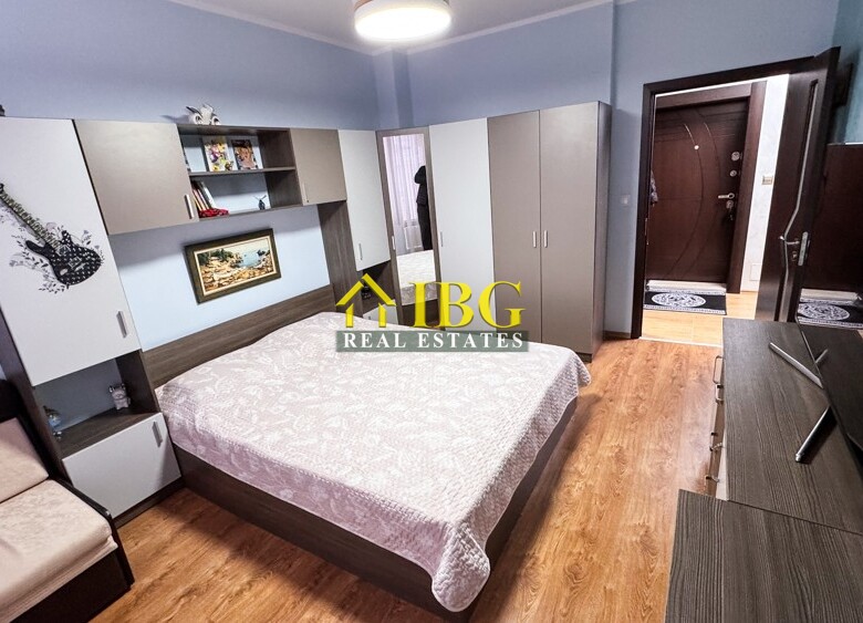 Spacious 3-Bedroom Apartment with Sea View for Sale in Villa Rossa, Ravda
