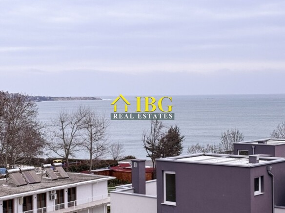 Spacious 3-Bedroom Apartment with Sea View for Sale in Villa Rossa, Ravda