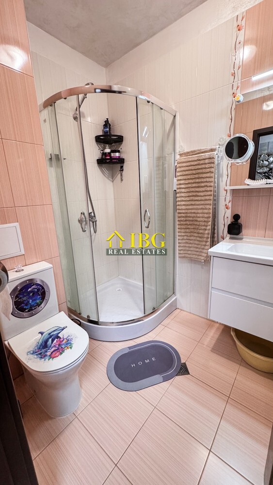 Spacious 3-Bedroom Apartment with Sea View for Sale in Villa Rossa, Ravda