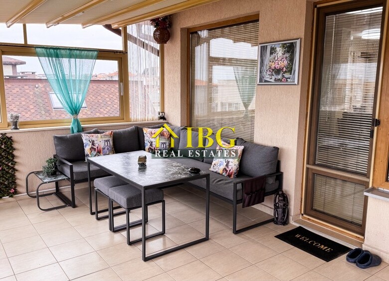 Spacious 3-Bedroom Apartment with Sea View for Sale in Villa Rossa, Ravda