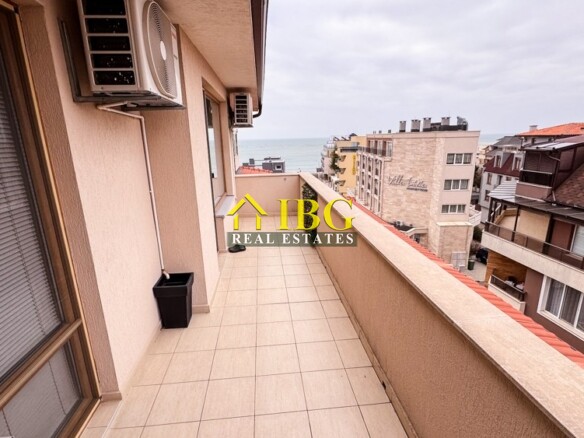 Spacious 3-Bedroom Apartment with Sea View for Sale in Villa Rossa, Ravda