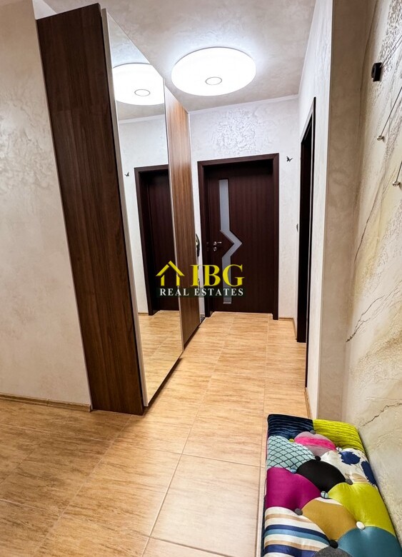 Spacious 3-Bedroom Apartment with Sea View for Sale in Villa Rossa, Ravda