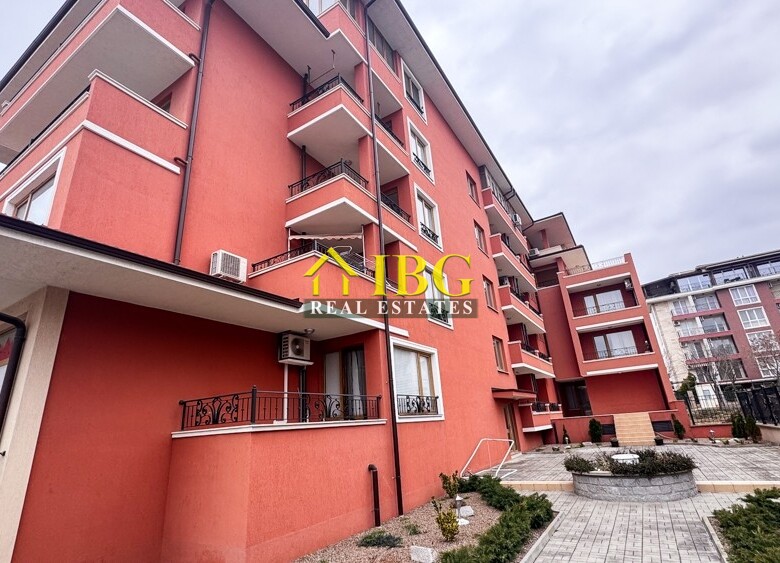 Spacious 3-Bedroom Apartment with Sea View for Sale in Villa Rossa, Ravda