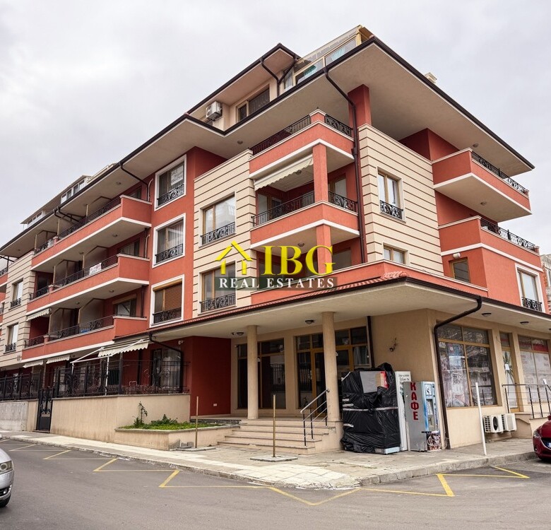 Spacious 3-Bedroom Apartment with Sea View for Sale in Villa Rossa, Ravda