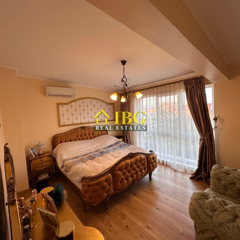 Spacious 2-Bedroom Apartment in Venera Palace, Sunny Beach