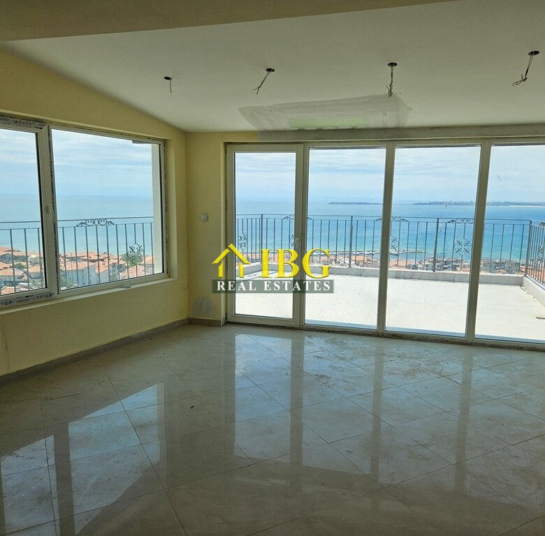 Penthouse with Panoramic Sea View – 2-Bedroom Apartment, Sveti Vlas