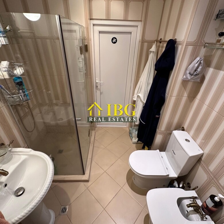 Spacious 2-Bedroom Apartment in Venera Palace, Sunny Beach