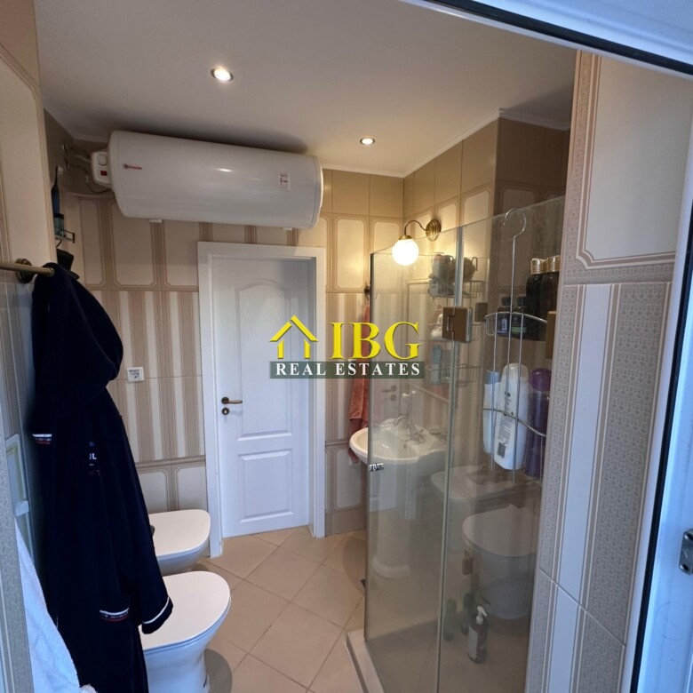 Spacious 2-Bedroom Apartment in Venera Palace, Sunny Beach