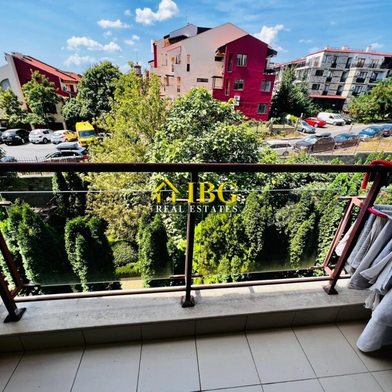 Spacious 2-Bedroom Apartment in Helios Complex, Sveti Vlas