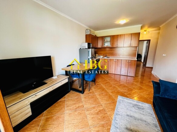 Spacious 2-Bedroom Apartment in Helios Complex, Sveti Vlas