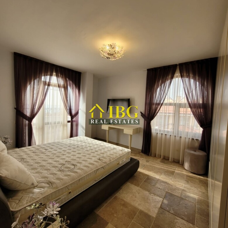 Luxurious Three-Level Maisonette with Sea Views in Arthur Complex, Sveti Vlas