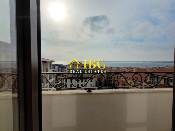 Luxurious Three-Level Maisonette with Sea Views in Arthur Complex, Sveti Vlas