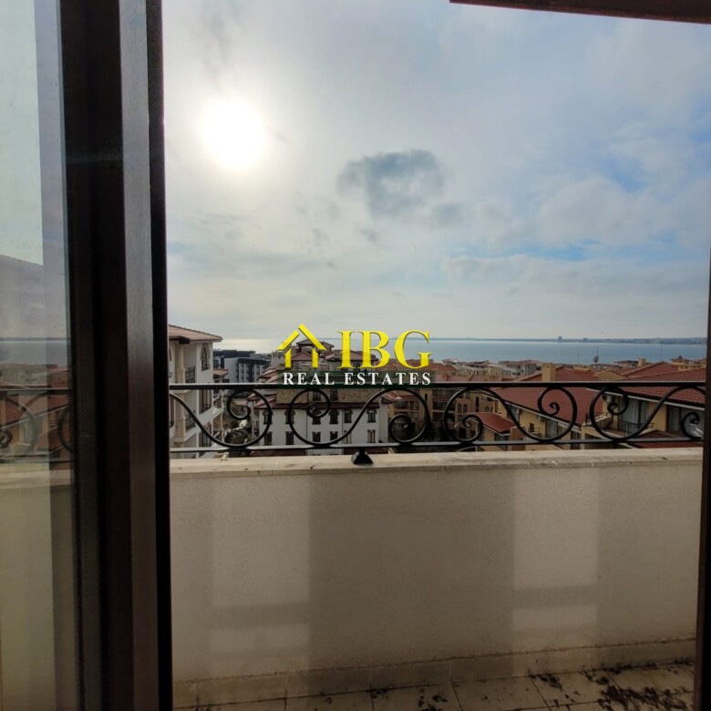 Luxurious Three-Level Maisonette with Sea Views in Arthur Complex, Sveti Vlas