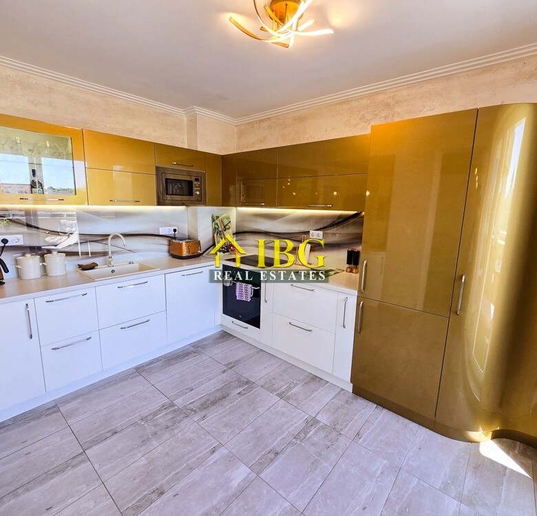 Spacious 2-Bedroom Apartment in Sea Dreams, Sunny Beach