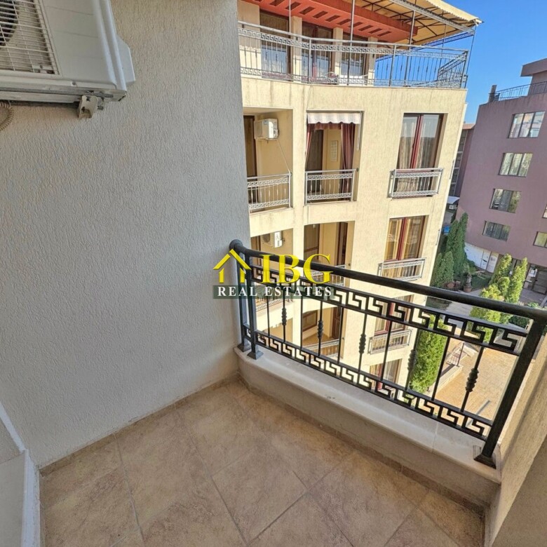 Bright 1-Bedroom Apartment with Pool View – Camelot, Sunny Beach