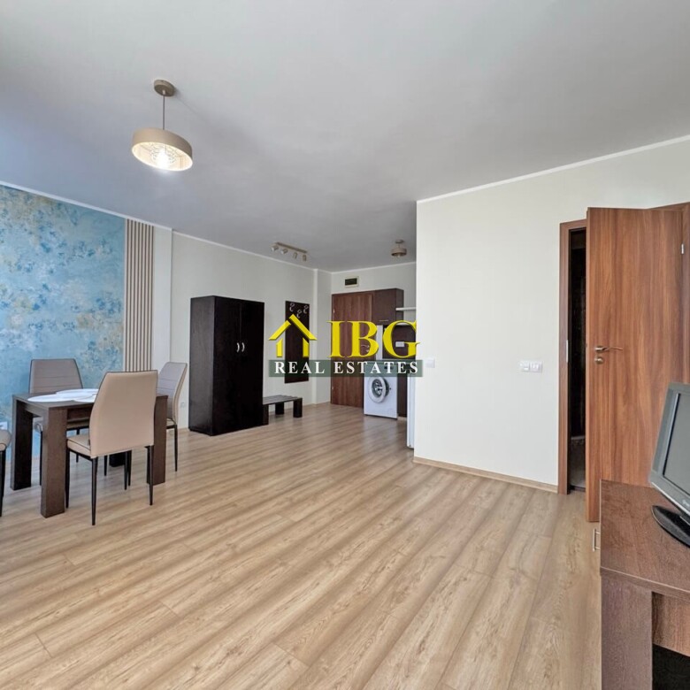 Bright 1-Bedroom Apartment with Pool View – Camelot, Sunny Beach
