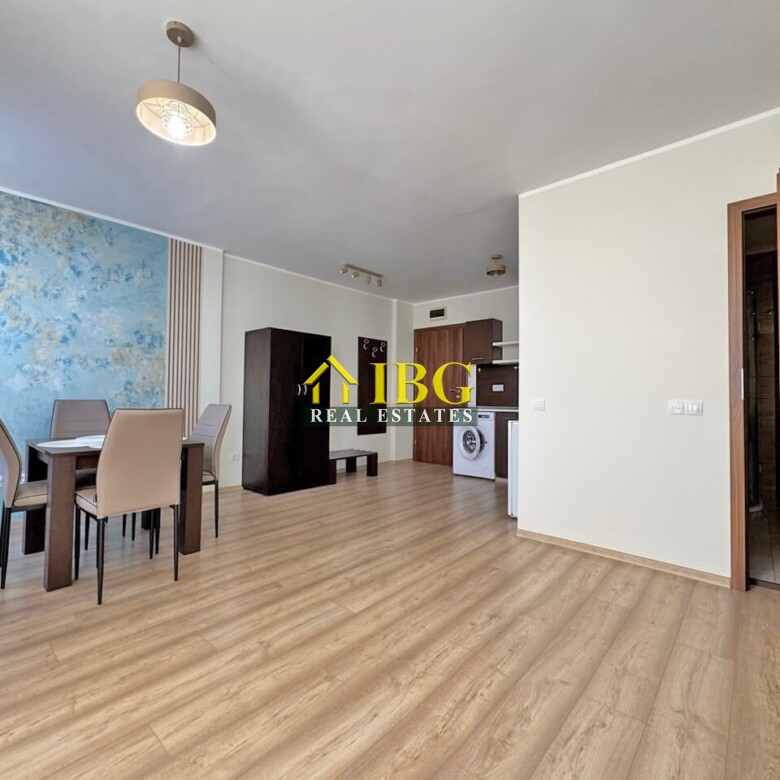 Bright 1-Bedroom Apartment with Pool View – Camelot, Sunny Beach