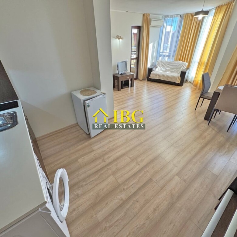 Bright 1-Bedroom Apartment with Pool View – Camelot, Sunny Beach