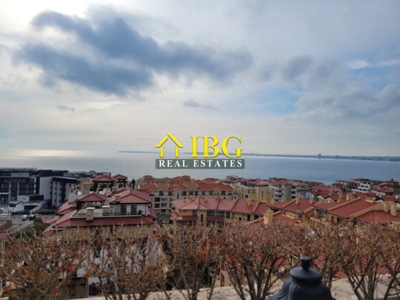 Luxurious Three-Level Maisonette with Sea Views in Arthur Complex, Sveti Vlas