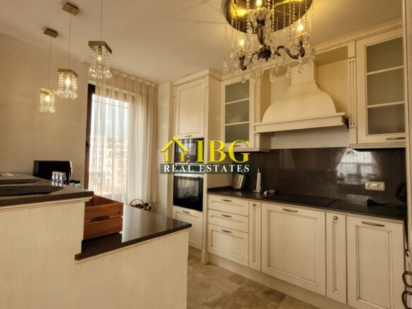 Luxurious Three-Level Maisonette with Sea Views in Arthur Complex, Sveti Vlas