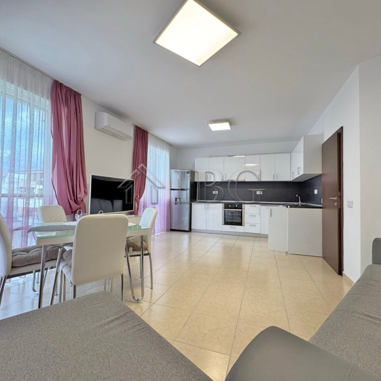 Comfortable One-Bedroom Apartment with Pool View | VIP Image, Sunny Beach
