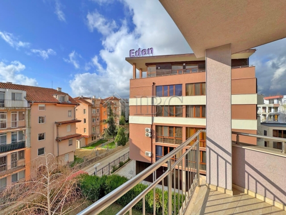Comfortable One-Bedroom Apartment with Pool View | VIP Image, Sunny Beach