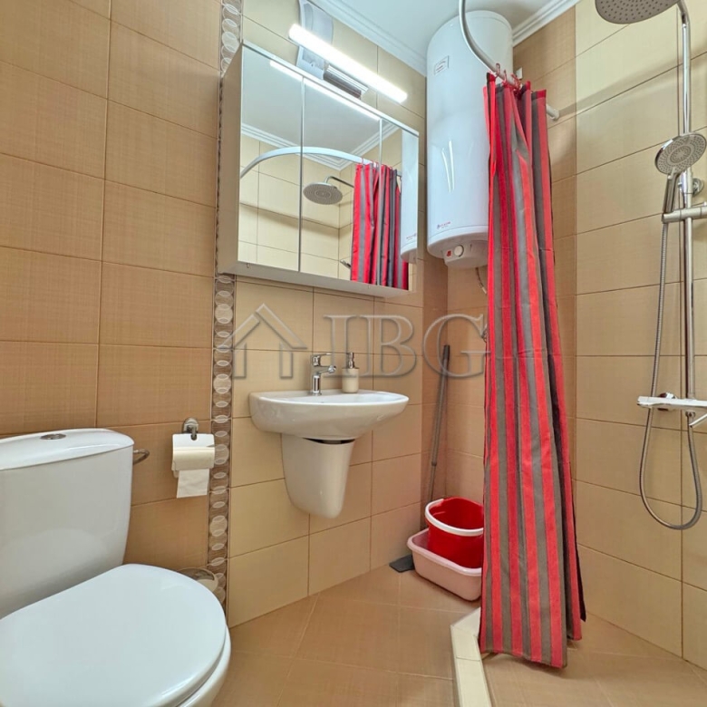Comfortable One-Bedroom Apartment with Pool View | VIP Image, Sunny Beach