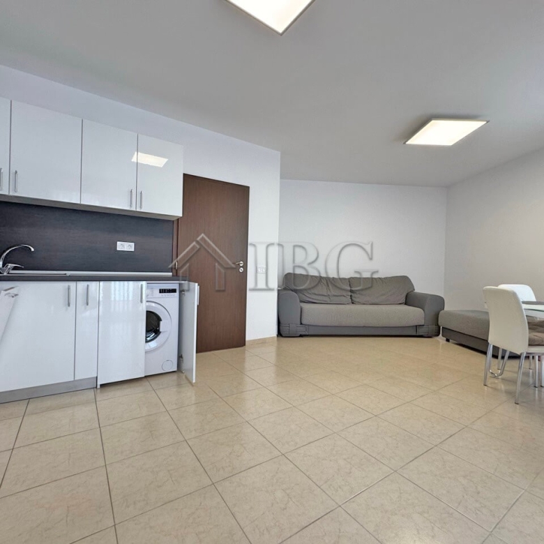Comfortable One-Bedroom Apartment with Pool View | VIP Image, Sunny Beach