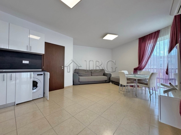 Comfortable One-Bedroom Apartment with Pool View | VIP Image, Sunny Beach