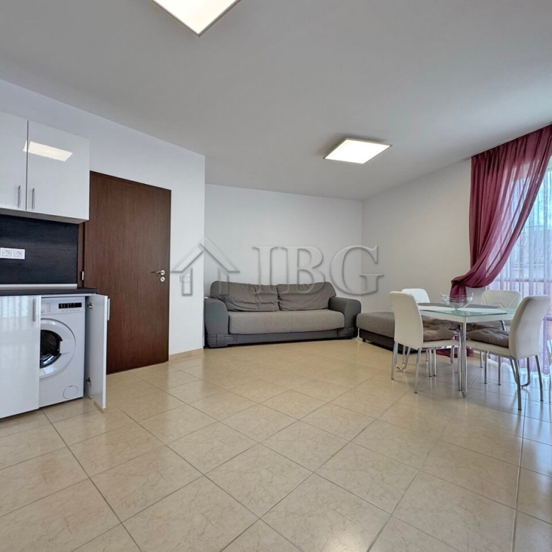 Comfortable One-Bedroom Apartment with Pool View | VIP Image, Sunny Beach