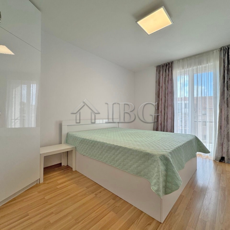 Comfortable One-Bedroom Apartment with Pool View | VIP Image, Sunny Beach