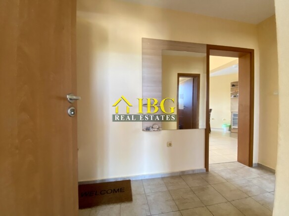 Bright and spacious One Bedroom apartment with pool view in Chateau Del Mar, Sunny Beach