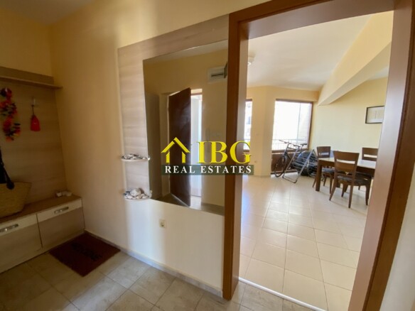 Bright and spacious One Bedroom apartment with pool view in Chateau Del Mar, Sunny Beach