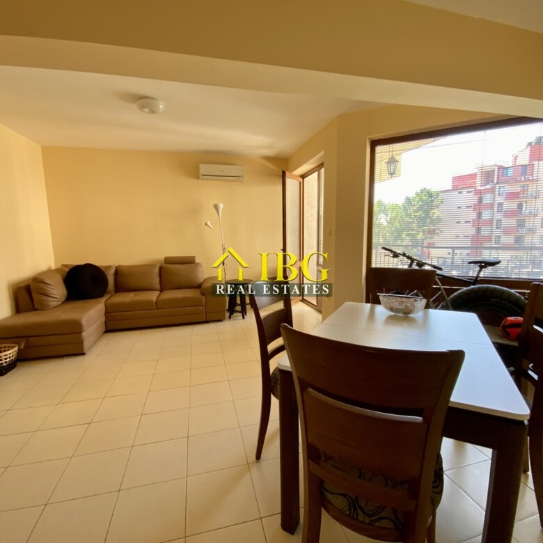 Bright and spacious One Bedroom apartment with pool view in Chateau Del Mar, Sunny Beach