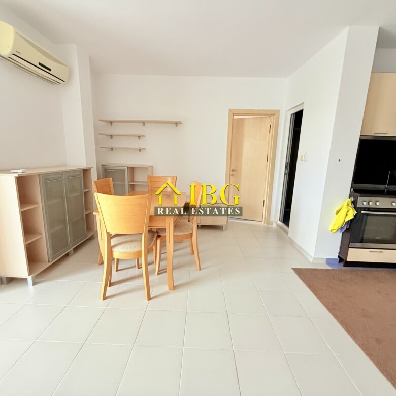 One-Bedroom Apartment with Mountain View in Butterfly Complex, Sveti Vlas