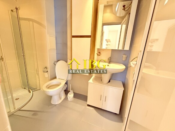 One-Bedroom Apartment with Mountain View in Butterfly Complex, Sveti Vlas