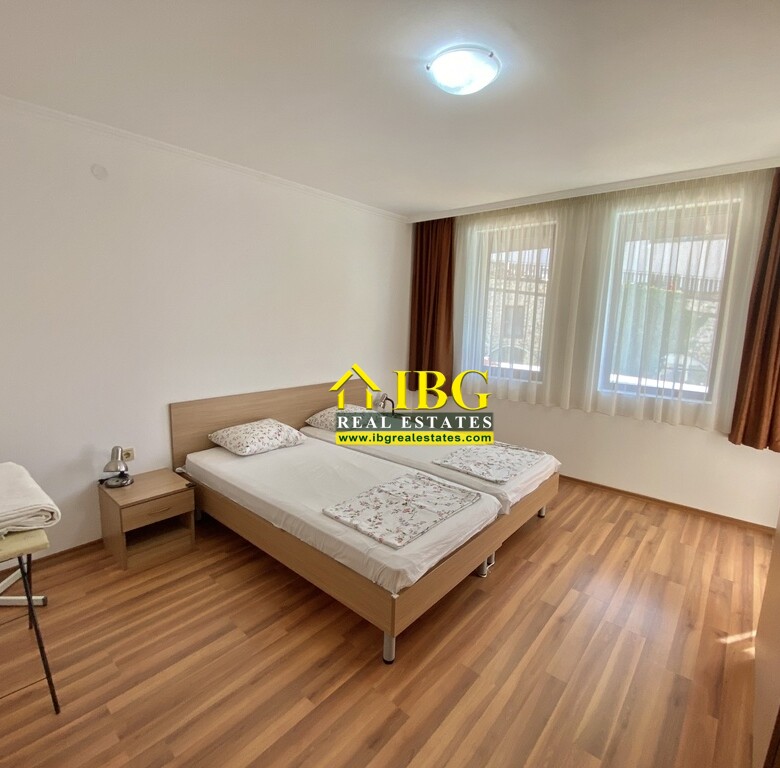 One-Bedroom apartment with Pool View, Etara 1, Sveti Vlas