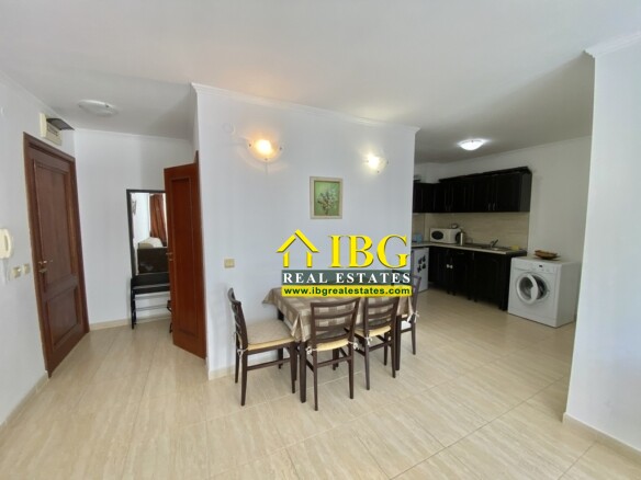 One-Bedroom apartment with Pool View, Etara 1, Sveti Vlas